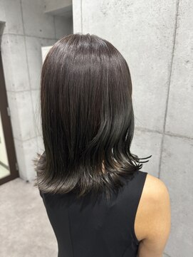 ネウィ 池袋(newi) くびれミディアム