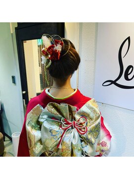 レパード(Leopard) 成人式お祝いスタイル