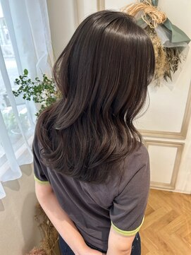 オリーブグレー人気の透明感アッシュグレージュ11/22