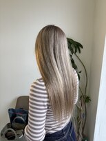 ラブユイット(LOVE HUIT)&nbsp;トリプルカラーミルクティーベージュ！