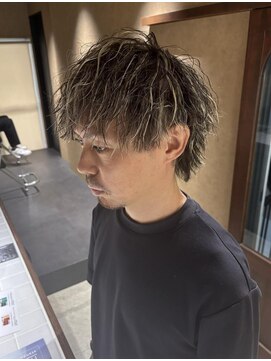 ウォルト 名駅店(walt) Eiji_ツイストスパイラルパーマ&ハイライト