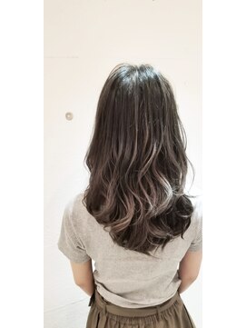 水の精 グレージュ×バレイヤージュ