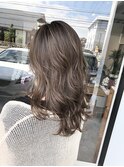 20代30代大人可愛い♪ハイライトカラーバレイヤージュミディ
