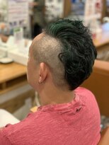 ディーカラー D-COLOR&nbsp;グリーン×モヒカンスタイル