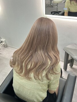 シェイロ(Cielro) ミルクティーベージュ《前髪ピンクベージュインナーグレージュ》