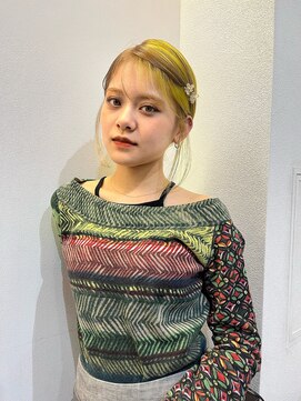 ゼストララ(ZEST Lara) イエローカラー×ローライトベージュ