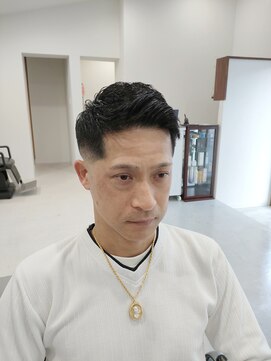 ガブ(GABU.) フェザーアップ (スキンフェード)