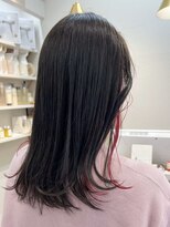 ポジ(poji) インナーカラー　レッド　艶髪　透明感　髪質改善　韓国風