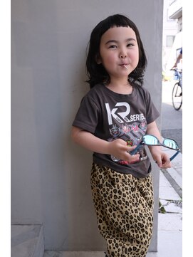 マレ(MARAIS) 前髪短すぎるスタイル
