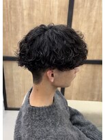 メンズギフト(men's GIFT)&nbsp;刈り上げツーブロック波巻きスパイラルパーマメンズマッシュ