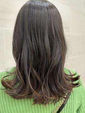 ピークアブー 銀座中央通り(PEEK-A-BOO) ハイライトカラー/グラデーションカラー/控えめカラー