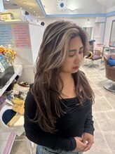 テクライズ 豊橋店(TECHRISE) ☆外国人風レイヤーカット、ハイライトカラー☆20代30代40代50代