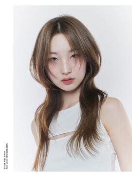 ジュノヘアージャパン 表参道(JUNO HAIR JAPAN) 韓国ヘア イルミナ アッシュベージュ ミントカラー 顔周りカット