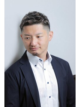 サーフカール/刈り上げセンターパート/ブルーブラック[渋谷]