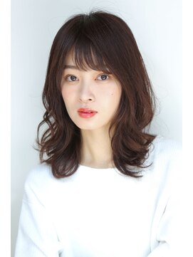 クロスオーバー(Cross Over) 大人可愛いパーマミディアム