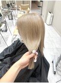 ミルクティーベージュ