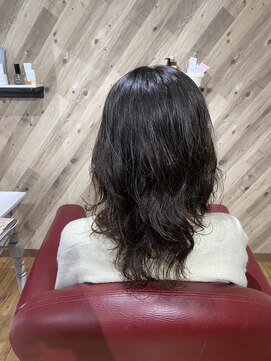 ルネッサンスヘアー ラファエロ(RAFFAELLO) ふんわりパーマ