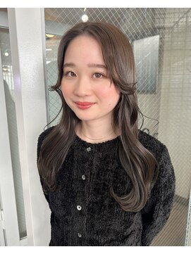 カシェル(cashel) 赤み消しカラー/オリーブグレージュ