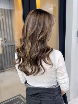 ジュイル ハラジュク(JEWIL HARAJUKU) ハイライトバレイヤージュは巻いても立体感が美しい/20代/30代/