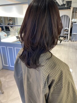 シェノン 赤羽店(CHAINON) ミディアムウルフくびれヘア似合わせミディアムレイヤーカット