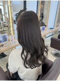 透明感たっぷりグレージュカラー