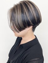 モリオフロムロンドン 原宿本店(morio from London)&nbsp;【morio原宿】前下がりショートボブハンサムショートハイライト