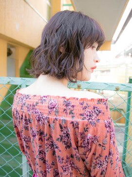 リリアン 青山(relian) 切りっぱなしボブのエアリーショート☆relian青山☆