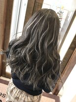 ヘア ライフ セリス(hair life Celis)&nbsp;ハイライトアッシュグレー