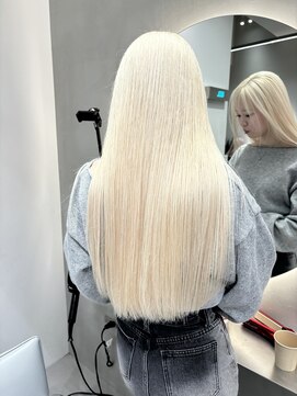 ソル 栄矢場町(SOL) ホワイトブロンド/ブロンド/ホワイト