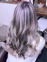 ブレイズヘアー(BLAZEhair) 【黒染め除去】脱染×ホワイトバレイヤージュ×ブリーチ2回