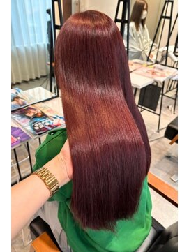 フォルテ ティアラ 横浜店(FORTE TIARA) レッドカラー