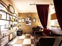 カバーヘア ブリス 大宮西口(COVER HAIR bliss)の雰囲気(フロアと区切られた個室シャンプーブースで非日常の癒しTimeを…)