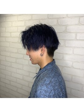 TELA HAIR 石岡店【テーラヘアー】【4月15日NEW OPEN(予定)】 前下がりセンターパート+ブルーアッシュ【TELA HAIR 石岡】