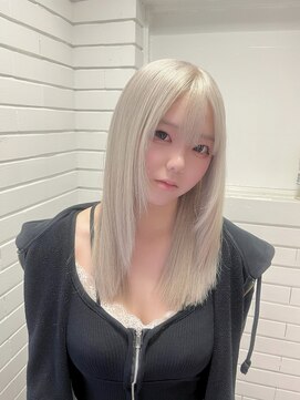 ジンクス 渋谷(ZYNX) ホワイトベージュ