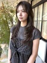 フルール(hair place Fleur)&nbsp;柔らかく動くソフトレイヤー ×オリーブグレージュ