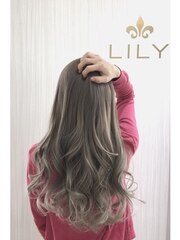 【LILY】アッシュグレージュ