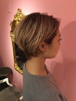 イル(iLu.)&nbsp;外国人風ムラカラーショート