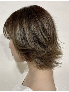 ワルツ(Waltz) 外ハネウルフ【Waltz】/イメチェン/似合わせカット/フルバング