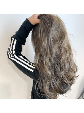 ソワン ドゥ ブレス フラン 東花園店(soin de brace Fran) ロングヘアー　マーメイドアッシュカラー　コテ巻ウェーブ