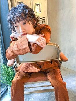 リズム(RiZM)の写真/ナチュラルだけど、一番"自分らしいstyle"を提案する【RiZM】。ほんの1mmの差にもこだわる─。［開運橋通］