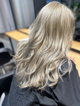 RC ブロンドヘアー