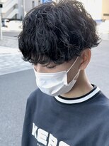 オーガニック アトリエ 大宮(organic+atelier)&nbsp;波巻きスパイラルツイストスパイラルパーマツーブロック暗髪