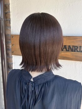 カットスペース アンリササラの写真/カット後も自宅で簡単にスタイリングできるよう、再現性を重視したデザインを提案。