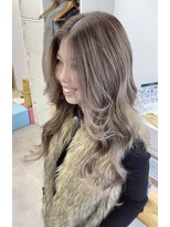 オリビアヘアー(OLIVIA HAIR) ホワイトベージュ×髪質改善カラー