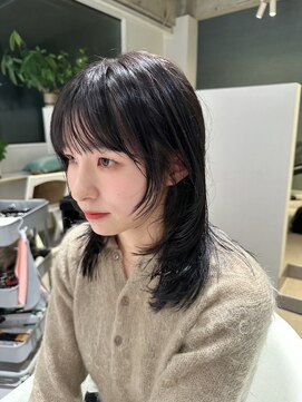 アム(amu) レイヤーカット/くびれカット/ウルフカット/ハッシュカット