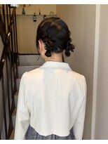 グラッド(glad) 大人ガーリーなツインシニヨン