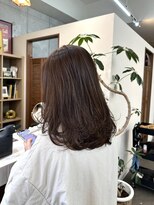 ポピイズ(POPPIES) セミロング【レイヤースタイル【