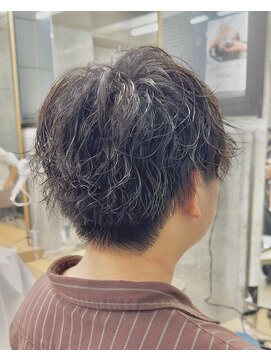ルム 立川(Lum.) 立川 似合わせカット メンズ メンズパーマ 縦落ちスパイラル