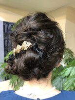 ルポ(Repos)&nbsp;抜け感好印象ヘアセット【Repos 東大宮】