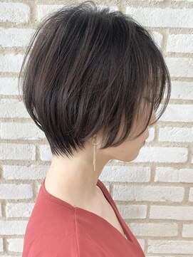 アンド ストーリーズ(&STORIES) ショートボブ髪型20代30代40代アッシュ愛されボブ